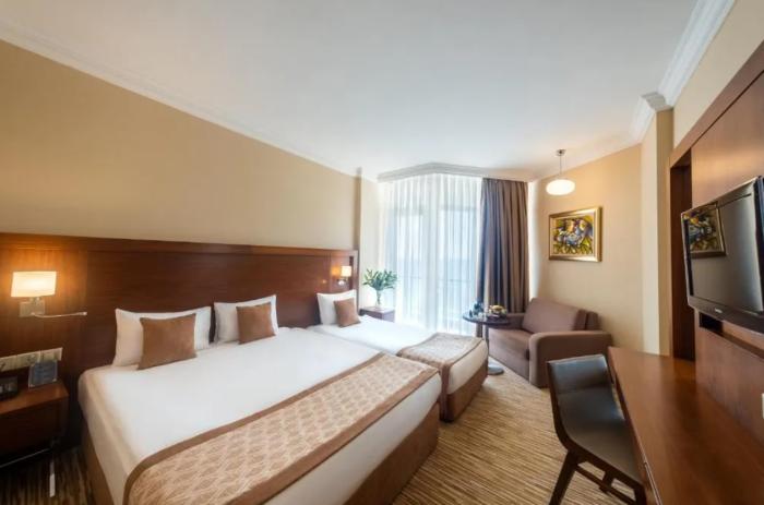 Salamis Bay Conti Resort Hotel & Casino Famagusta  Zimmer foto